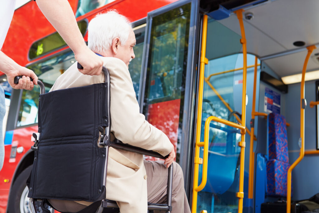 mobilité des seniors - bus 